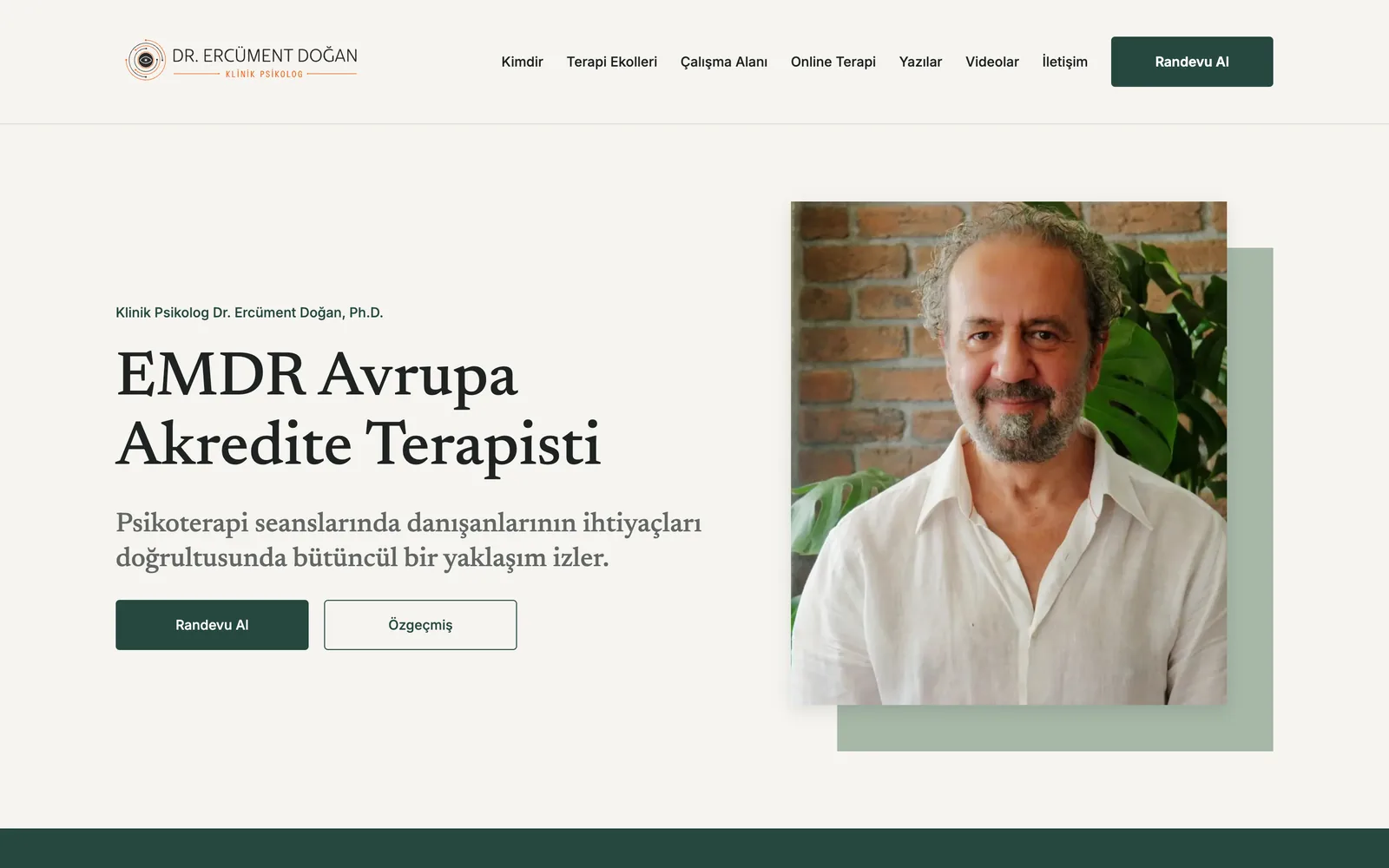 Dr. Ercüment Doğan web sitesinin masaüstü ana sayfası